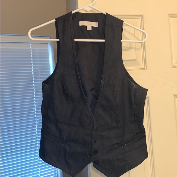 New York & Company 5 button vest - Picture 1 of 1